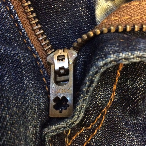 Lucky Brand Sweet n low bootcut jeans in EUC - Picture 7 of 12